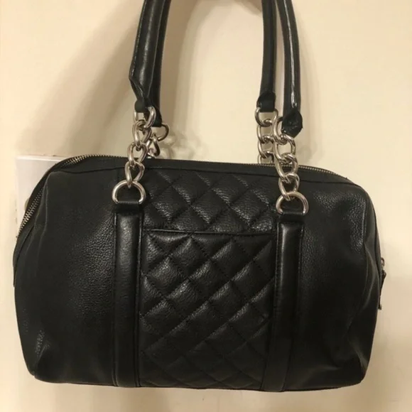 Calvin Klein quilted black leather barrel bag - Picture 2 of 12